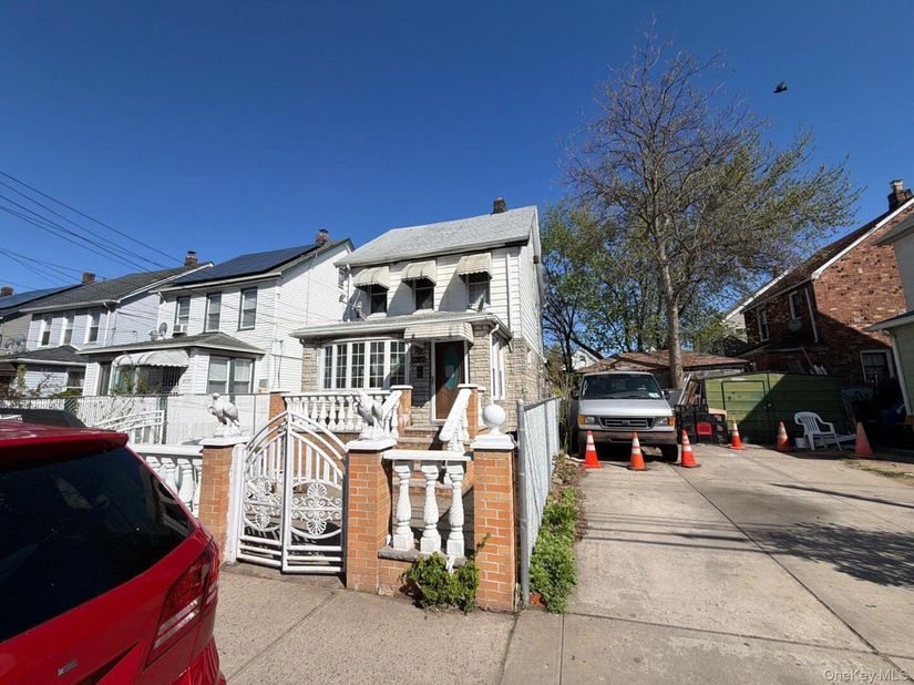 191-37 Murdock Avenue, Saint Albans NY 11412