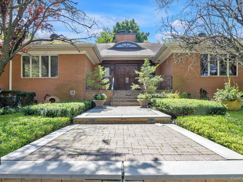 23728 Beverly Road, Douglaston NY 11363