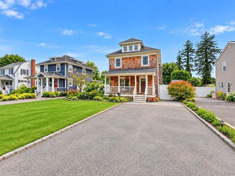 52 Lee Avenue, Patchogue NY 11772