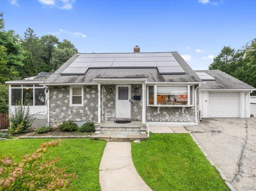4 Briary Road, Dobbs Ferry NY 10522