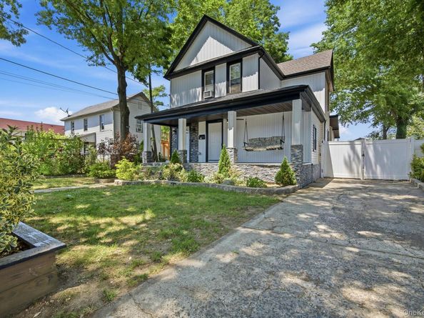 29 Elm Avenue, Hempstead NY 11550