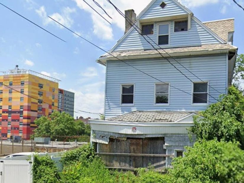 10 N Terrace Avenue, Mount Vernon NY 10550