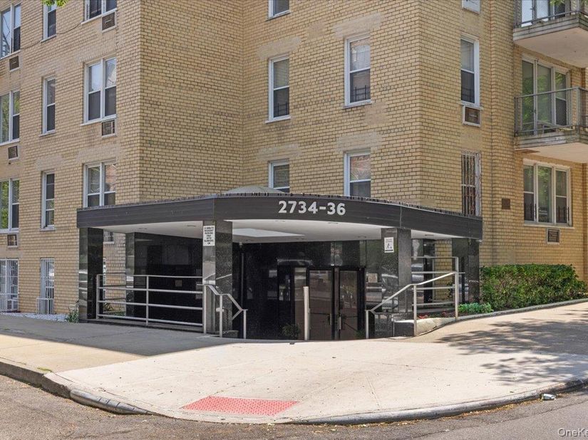 2736 Independence Avenue 2B, Bronx NY 10463