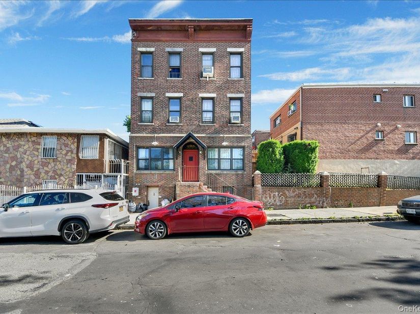 1748 Cross Bronx Expressway, Bronx NY 10472