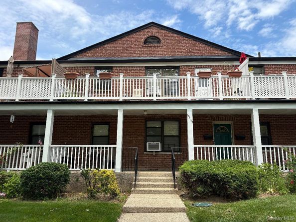 196-69 73 Avenue 2, Fresh Meadows NY 11366