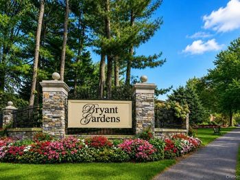 8 Bryant Crescent