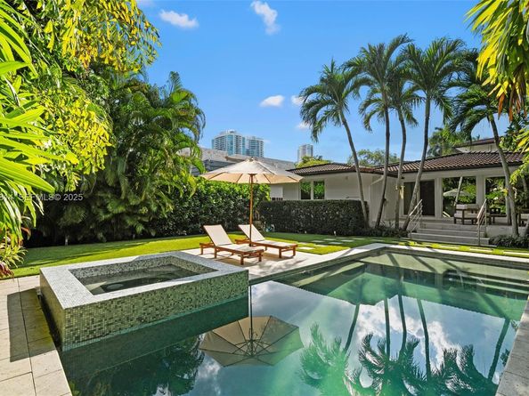 45 SW 19th Rd, Miami FL 33129