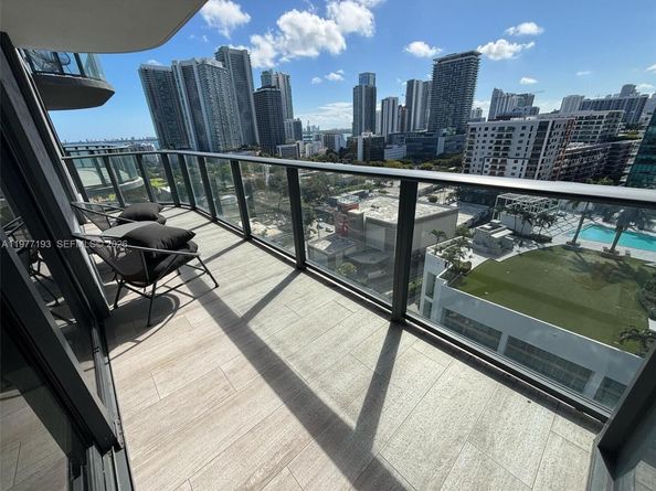 121 NE 34th St 1503, Miami FL 33137