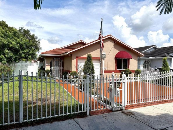 7510 W 4th Ave, Hialeah FL 33014