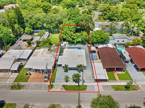 480 NW 53rd Ave, Miami FL 33126