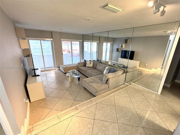 9195 Collins Ave PH4, Surfside FL 33154