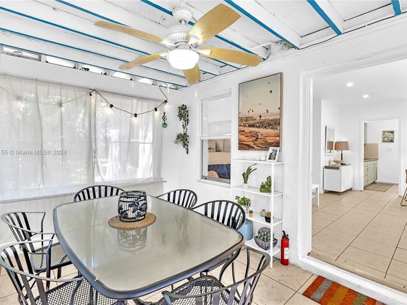 1220 NE 128th St, North Miami FL 33161