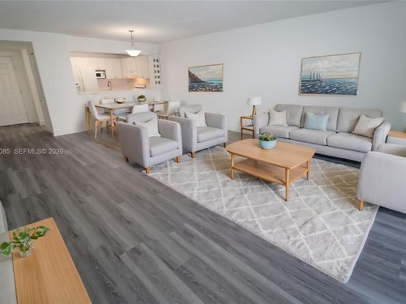 16531 NE 35th Ave 103, North Miami Beach FL 33160