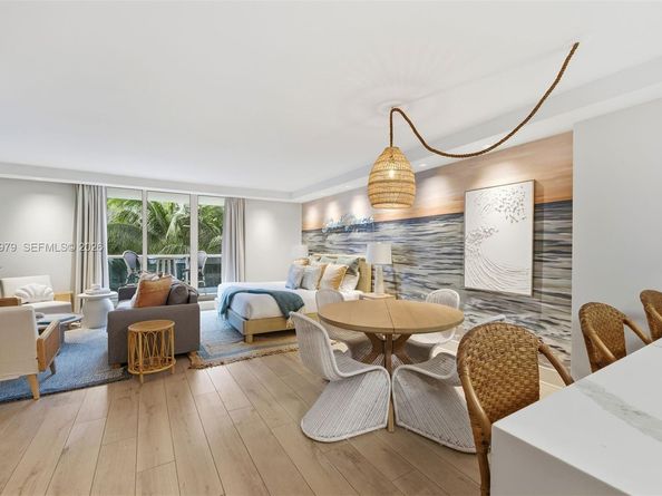 2301 Collins Ave 329, Miami Beach FL 33139