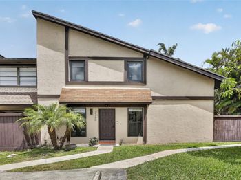 2360 Bayberry Dr
