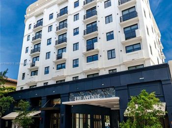 4220 Laguna Street #703