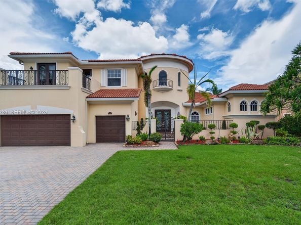 11867 NW 69th Pl, Parkland FL 33076