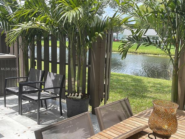 8203 NW 9th Ct 2, Plantation FL 33324