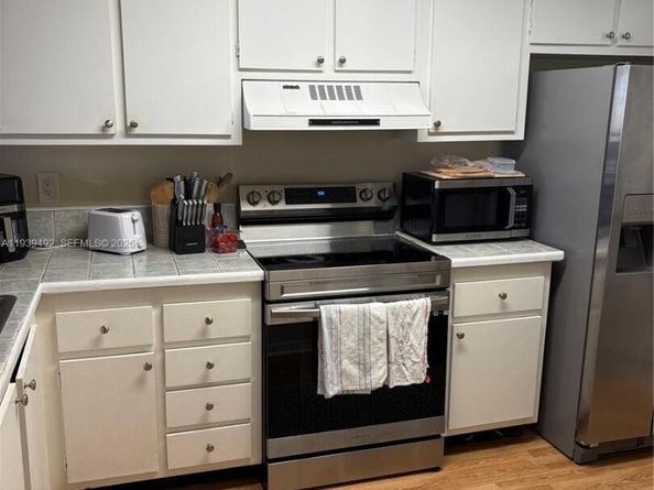 17 Royal Palm Way 4040, Boca Raton FL 33432