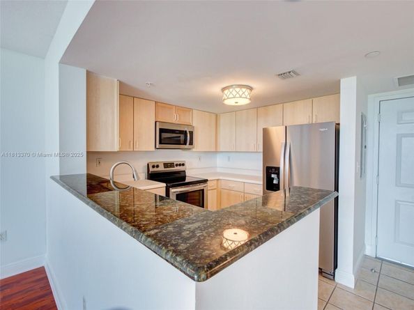 3000 Coral Way 815, Miami FL 33145