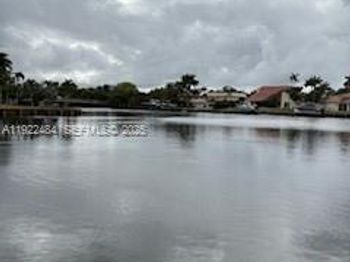 2101 Atlantic Shores Blvd