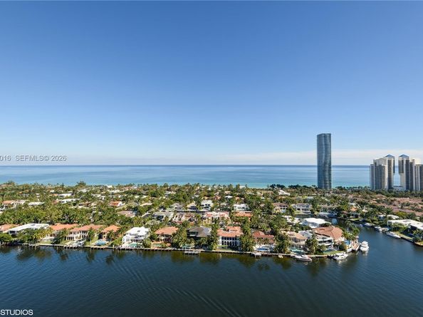 19707 Turnberry Way 28J, Aventura FL 33180