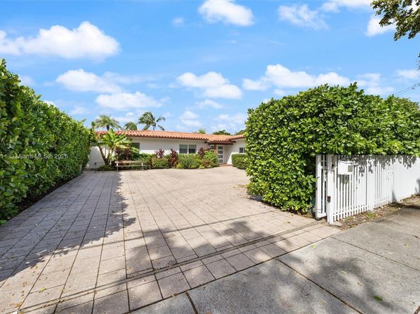 12944 Banyan Rd, North Miami FL 33181