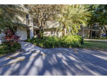 8931 N New River Canal Rd