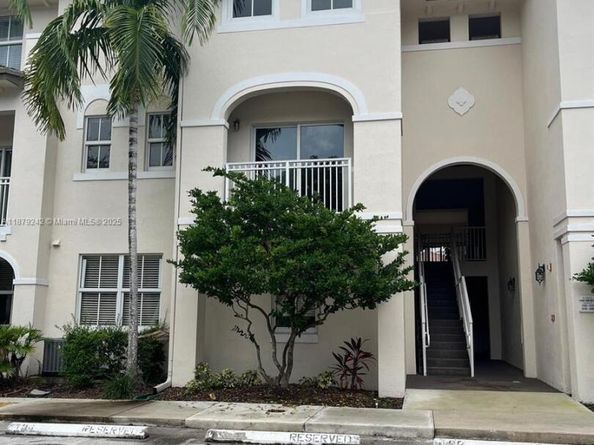 11401 NW 89th St 220, Doral FL 33178