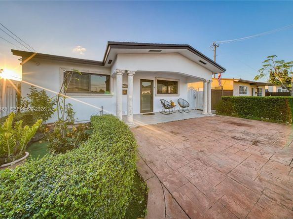 3640 SW 92nd Ave, Miami FL 33165