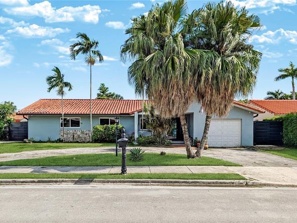 13210 SW 12th St, Miami FL 33184