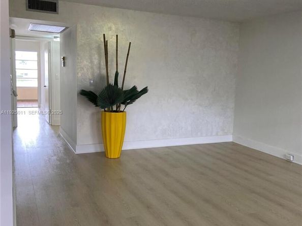 1903 Bermuda Cir D2, Coconut Creek FL 33066