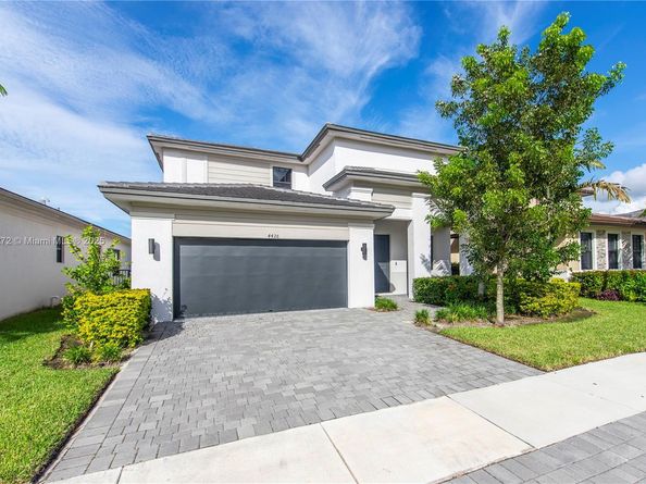 4426 SW 173rd Ave, Miramar FL 33029