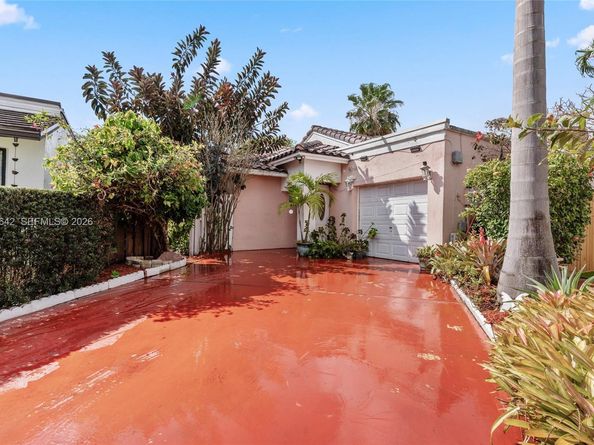 11350 SW 160th Ave, Miami FL 33196