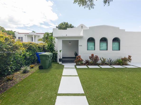 2360 SW 12th St, Miami FL 33135