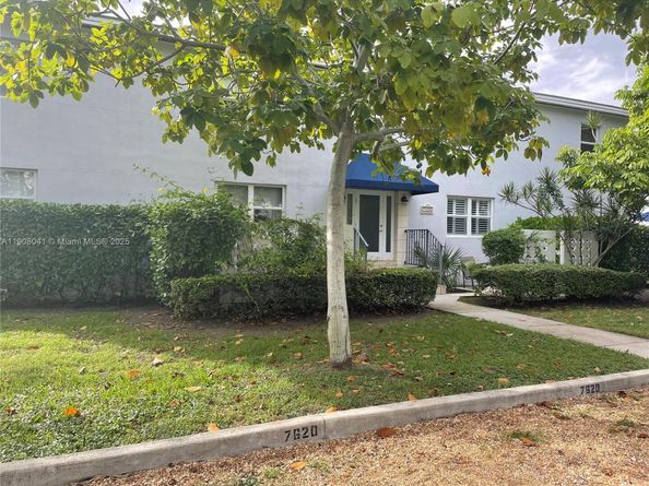 7620 SW 54th Ct 19C, Miami FL 33143