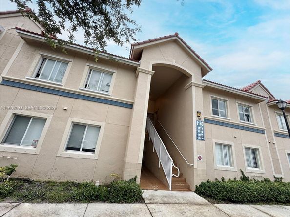 1169 Golden Lakes Blvd 1123, West Palm Beach FL 33411