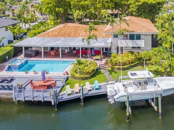 2015 NE 120th Rd, North Miami FL 33181