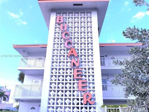 120 NE 20th Ave 27, Deerfield Beach FL 33441