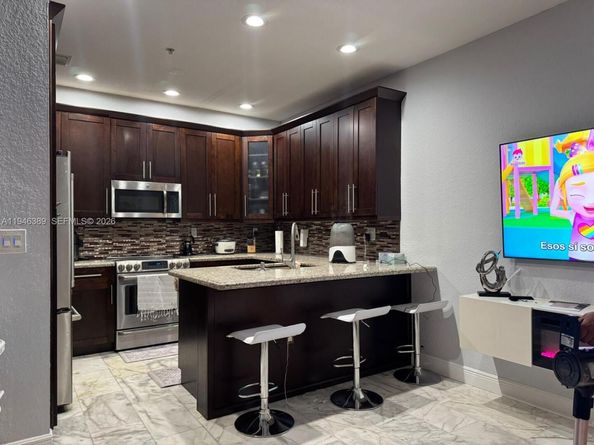 4301 SW 160th Ave 215, Miramar FL 33027