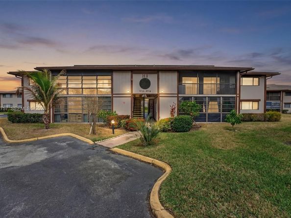 9748 S Belfort Cir 201, Tamarac FL 33321