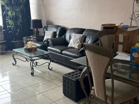 18555 NE 14th Ave 715, Miami FL 33179