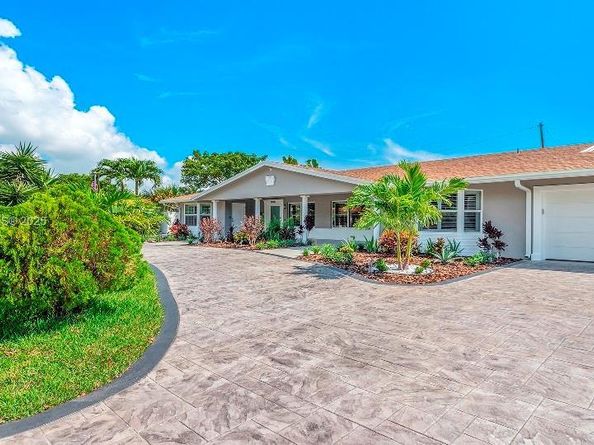 1765 NE 58th St, Fort Lauderdale FL 33334