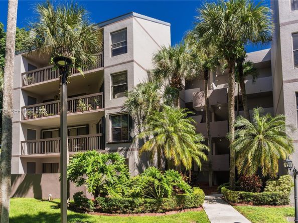 8810 SW 132nd Pl 404DN, Miami FL 33186