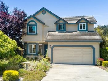 104 Golden Eagle Court