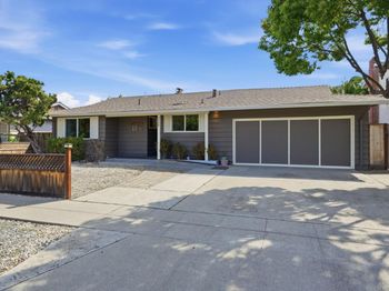 3320 Cherry Avenue