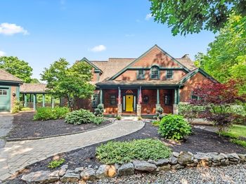 150 Mountain Rd