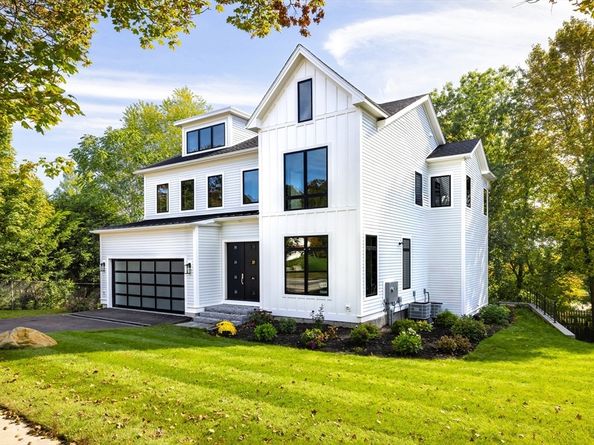 1230 Commonwealth Ave, Newton MA 02465