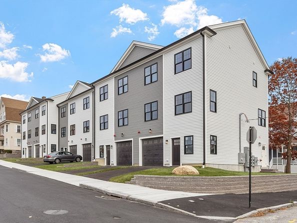 10 Windsor Street B, Worcester MA 01605