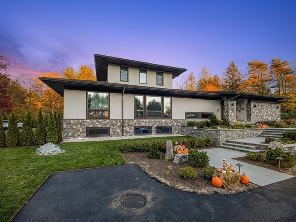 15 Myles Standish Rd, Weston MA 02493